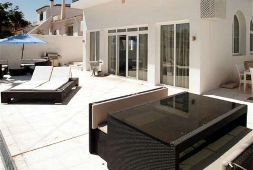 R5063872-Villa-For-Sale-Nueva-Andalucia-Detached-4-Beds-321-Built-18