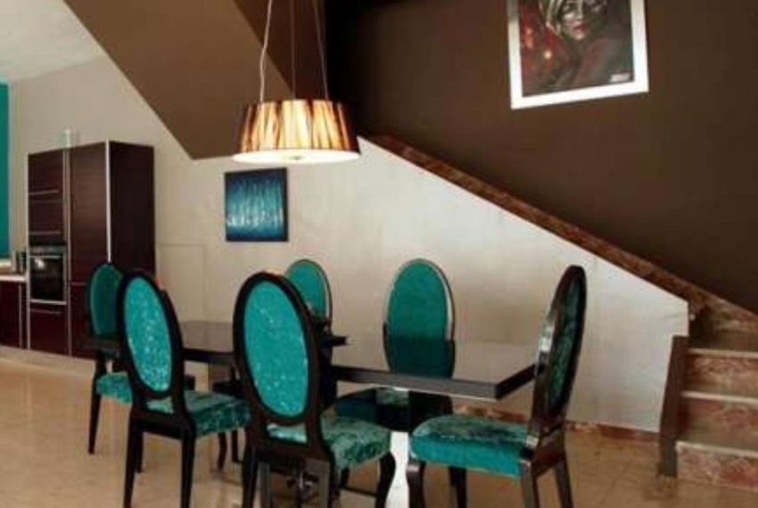 R5063872-Villa-For-Sale-Nueva-Andalucia-Detached-4-Beds-321-Built-4