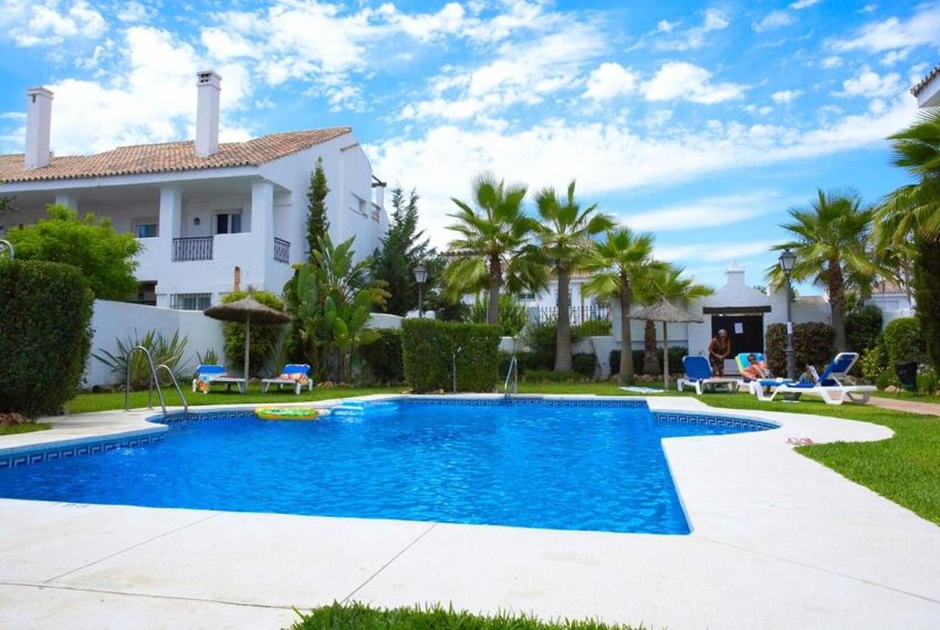 R5063956-Townhouse-For-Sale-Nueva-Andalucia-Terraced-3-Beds-151-Built-1