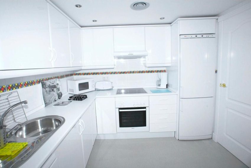 R5063956-Townhouse-For-Sale-Nueva-Andalucia-Terraced-3-Beds-151-Built-4