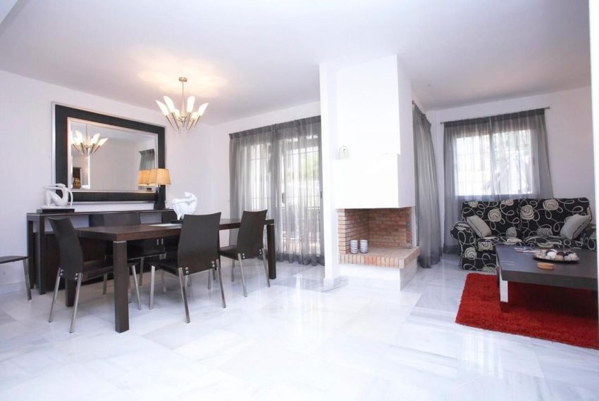 R5063956-Townhouse-For-Sale-Nueva-Andalucia-Terraced-3-Beds-151-Built-7