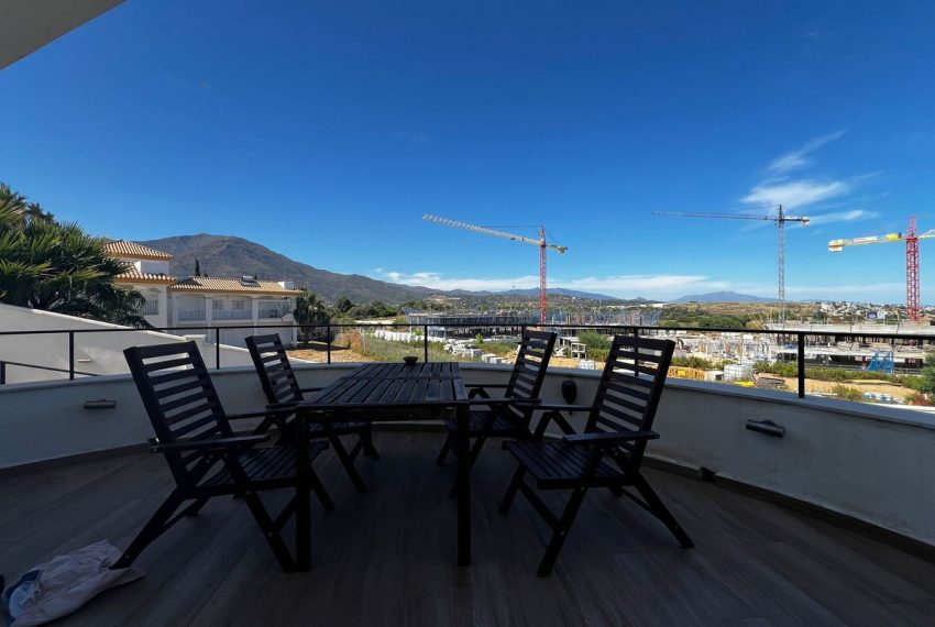R5064085-Villa-For-Sale-Estepona-Detached-4-Beds-350-Built-11