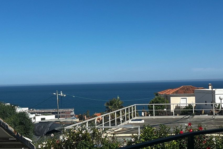 R5064085-Villa-For-Sale-Estepona-Detached-4-Beds-350-Built