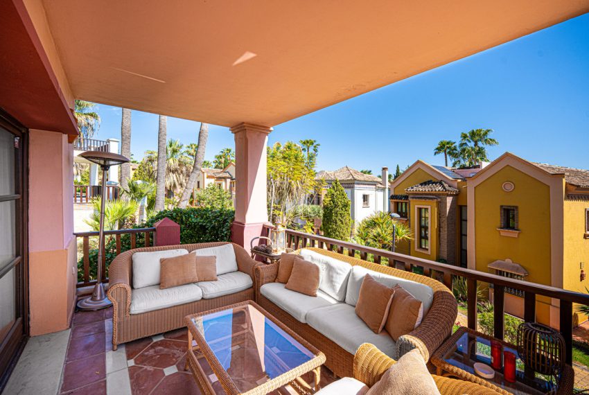 R5064244-Villa-For-Sale-The-Golden-Mile-Detached-6-Beds-666-Built-4