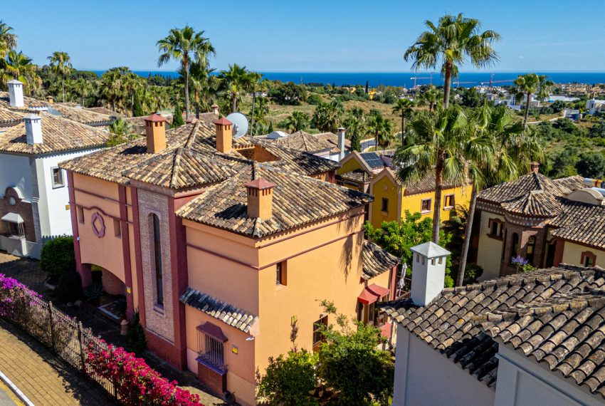 R5064244-Villa-For-Sale-The-Golden-Mile-Detached-6-Beds-666-Built-5