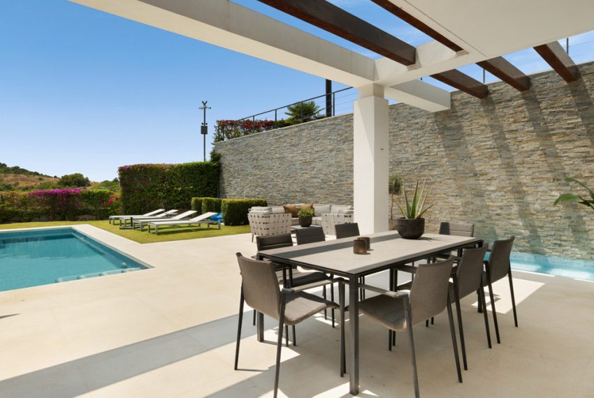 R5064280-Villa-For-Sale-Cabopino-Semi-Detached-5-Beds-314-Built-2