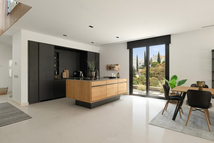 R5064280-Villa-For-Sale-Cabopino-Semi-Detached-5-Beds-314-Built-6