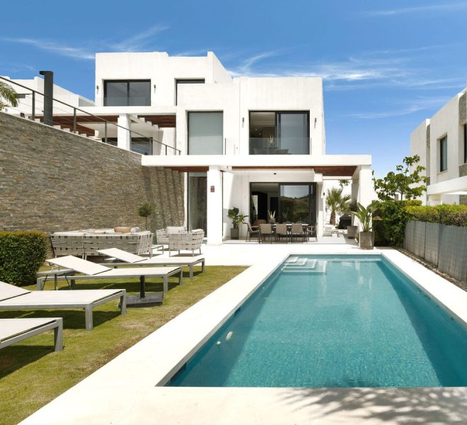R5064280-Image 1-Semi Detached - 5 Beds - 314 Built