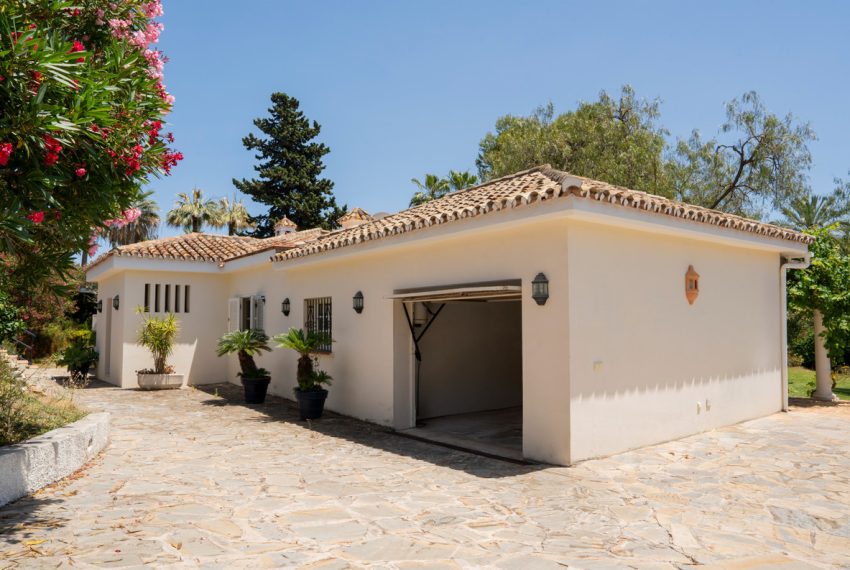 R5064325-Villa-For-Sale-El-Paraiso-Detached-3-Beds-265-Built-10