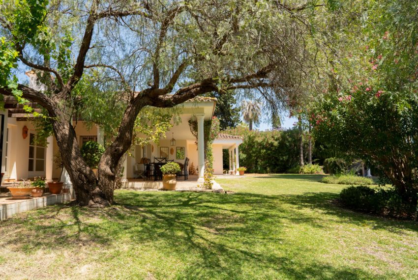 R5064325-Villa-For-Sale-El-Paraiso-Detached-3-Beds-265-Built-11
