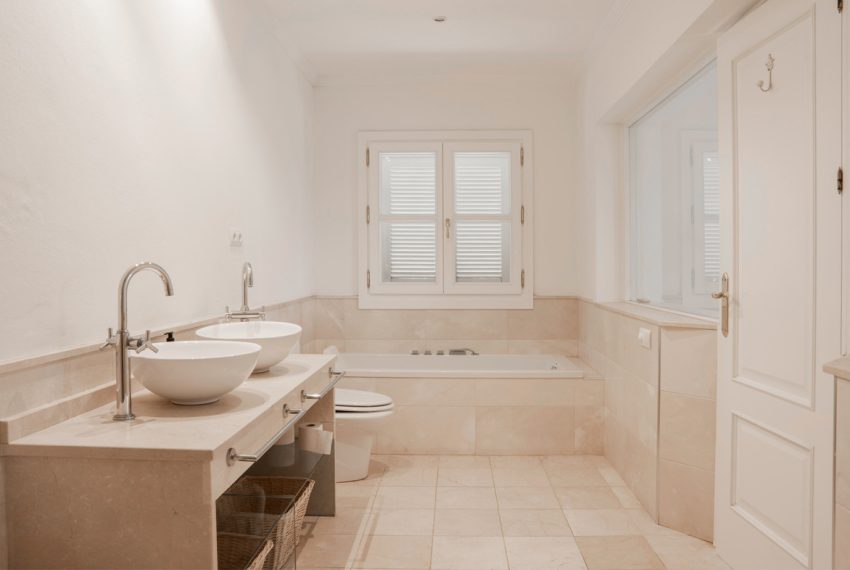 R5064325-Villa-For-Sale-El-Paraiso-Detached-3-Beds-265-Built-9