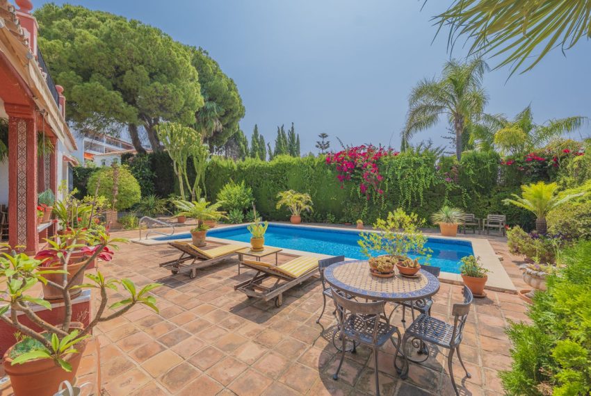 R5064568-Villa-For-Sale-Marbella-Detached-3-Beds-233-Built-4