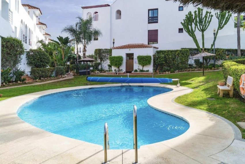 R5064571-Apartment-For-Sale-Nueva-Andalucia-Ground-Floor-2-Beds-85-Built