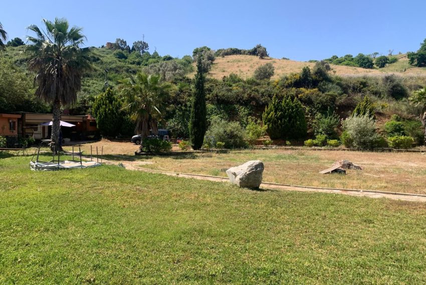 R5064667-Villa-For-Sale-Ojen-Finca-1-Beds-72-Built-18