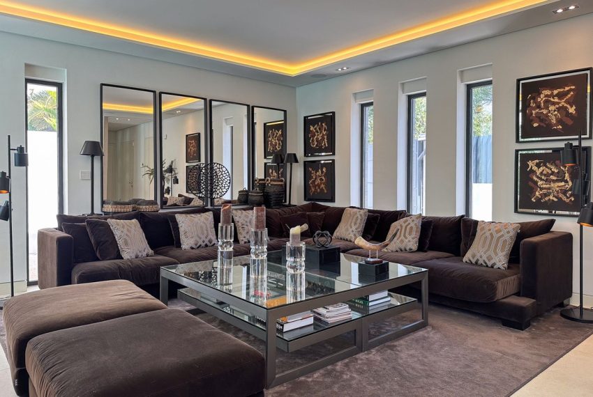 R5064691-Villa-For-Sale-The-Golden-Mile-Detached-5-Beds-360-Built-5