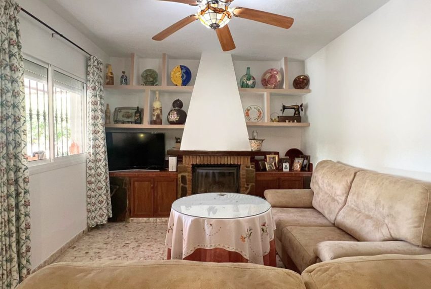 R5064853-Villa-For-Sale-Coin-Detached-3-Beds-130-Built-10