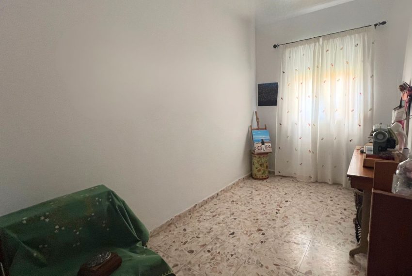 R5064853-Villa-For-Sale-Coin-Detached-3-Beds-130-Built-19