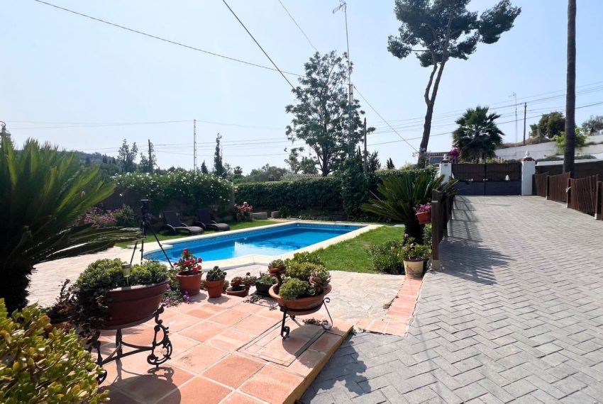 R5064853-Villa-For-Sale-Coin-Detached-3-Beds-130-Built-2