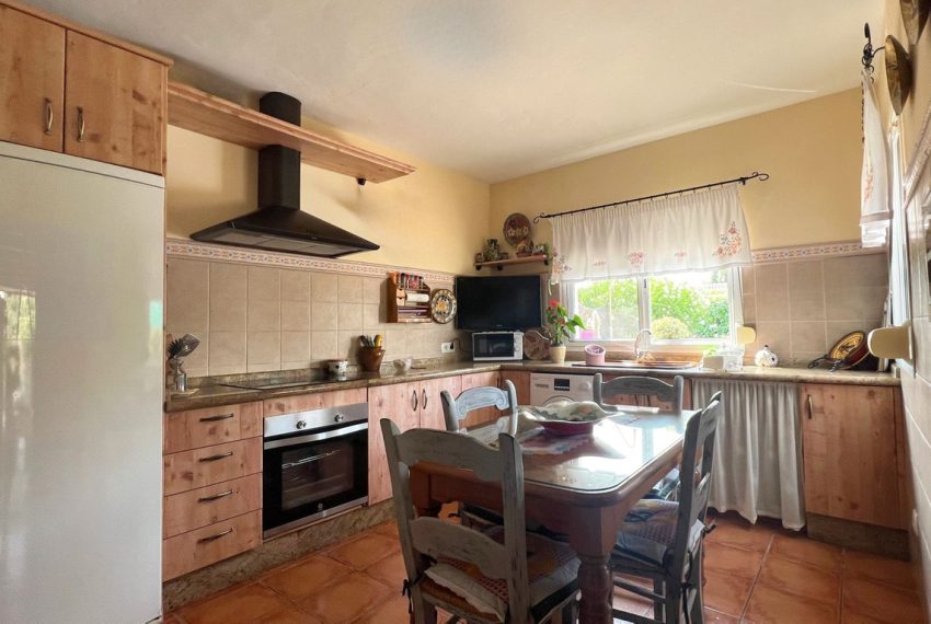 R5064853-Villa-For-Sale-Coin-Detached-3-Beds-130-Built-7