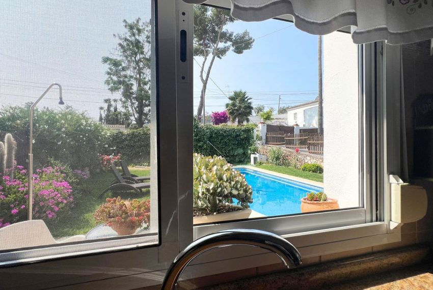R5064853-Villa-For-Sale-Coin-Detached-3-Beds-130-Built-9