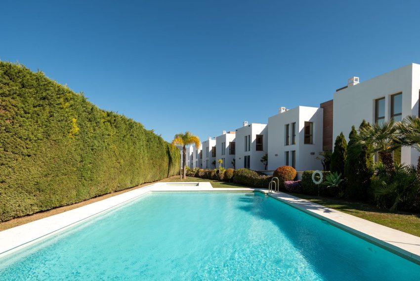 R5065054-Villa-For-Sale-Benahavis-Semi-Detached-4-Beds-198-Built-1