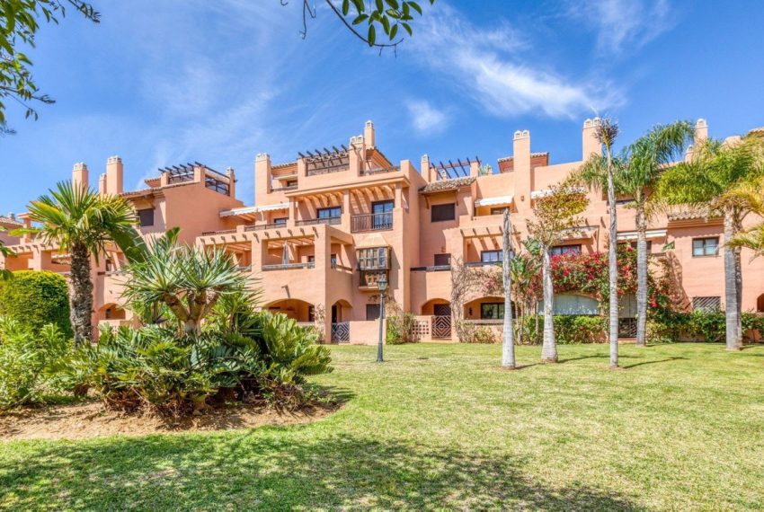 R5065081-Apartment-For-Sale-Hacienda-del-Sol-Middle-Floor-2-Beds-130-Built-3