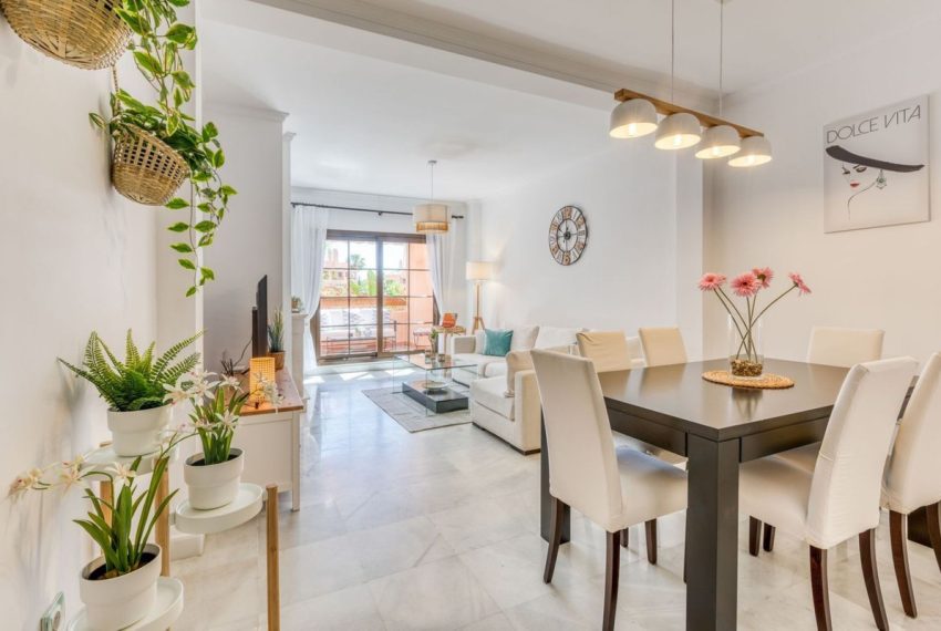 R5065081-Apartment-For-Sale-Hacienda-del-Sol-Middle-Floor-2-Beds-130-Built-9