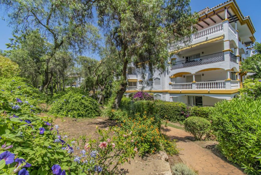 R5065144-Apartment-For-Sale-Nueva-Andalucia-Ground-Floor-3-Beds-94-Built-12