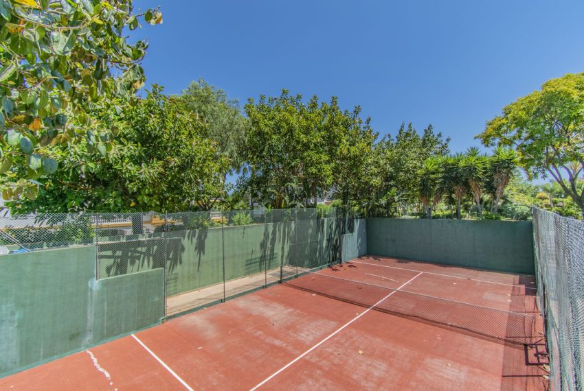 R5065144-Apartment-For-Sale-Nueva-Andalucia-Ground-Floor-3-Beds-94-Built-6