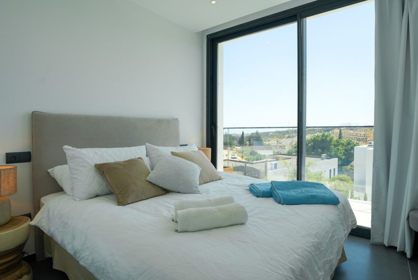R5065273-Villa-For-Sale-Estepona-Detached-4-Beds-142-Built-5