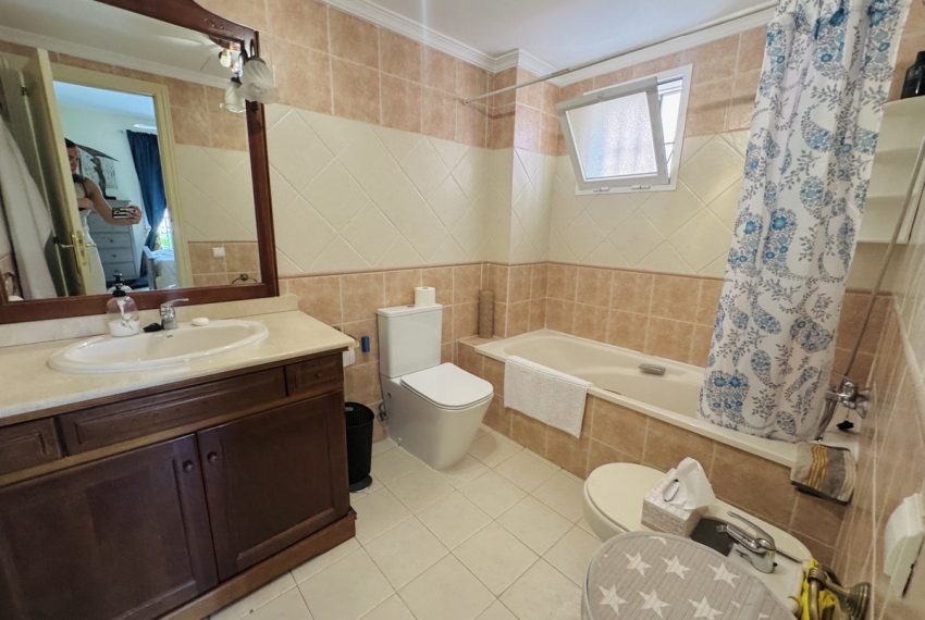 R5065414-Apartment-For-Sale-Nueva-Andalucia-Middle-Floor-2-Beds-113-Built-13