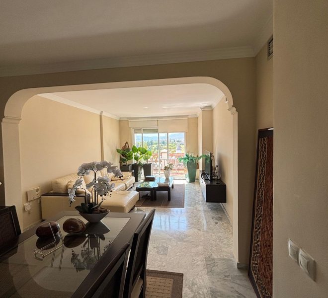 R5066743-Image 1-Penthouse - 2 Beds - 118 Built