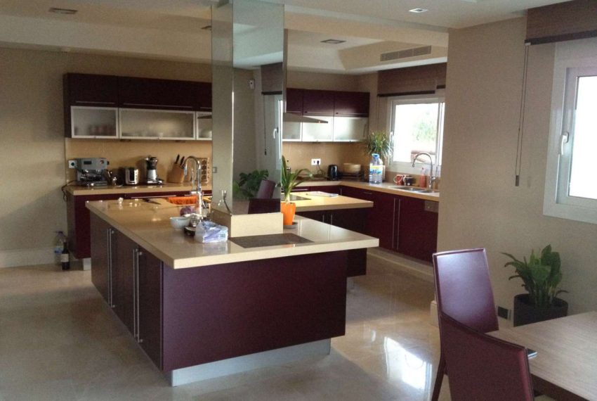 R5066941-Villa-For-Sale-Altos-de-los-Monteros-Detached-5-Beds-618-Built-5