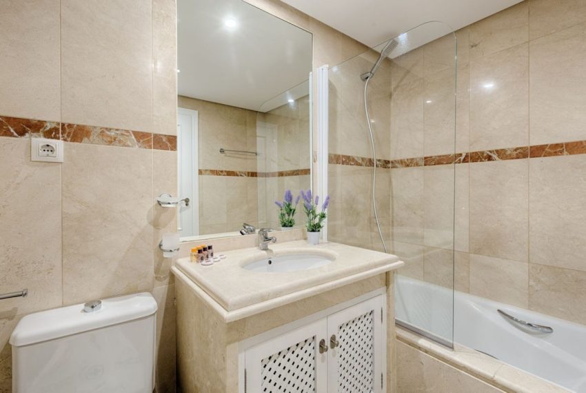 R5066965-Apartment-For-Sale-Costalita-Penthouse-2-Beds-133-Built-19