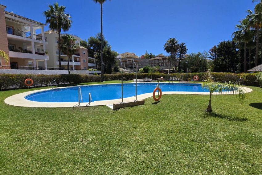 R5066989-Apartment-For-Sale-Aloha-Middle-Floor-3-Beds-139-Built-17