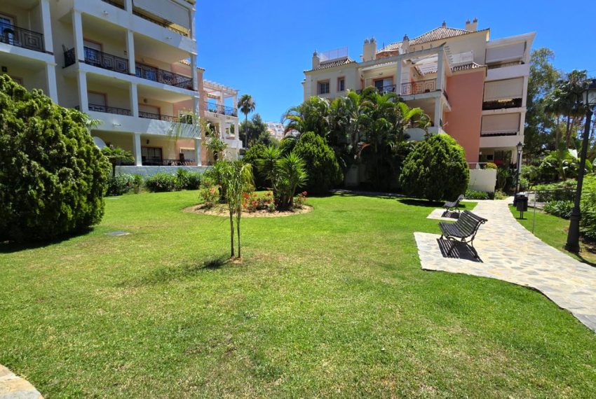 R5066989-Apartment-For-Sale-Aloha-Middle-Floor-3-Beds-139-Built-18