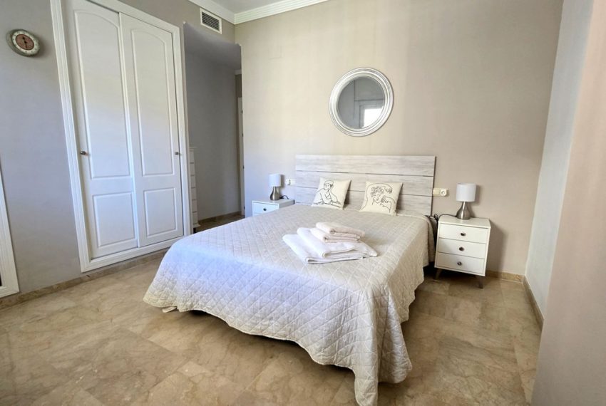 R5066989-Apartment-For-Sale-Aloha-Middle-Floor-3-Beds-139-Built-4