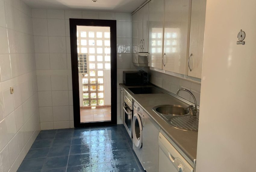 R5067085-Apartment-For-Sale-Nueva-Andalucia-Ground-Floor-2-Beds-112-Built-2