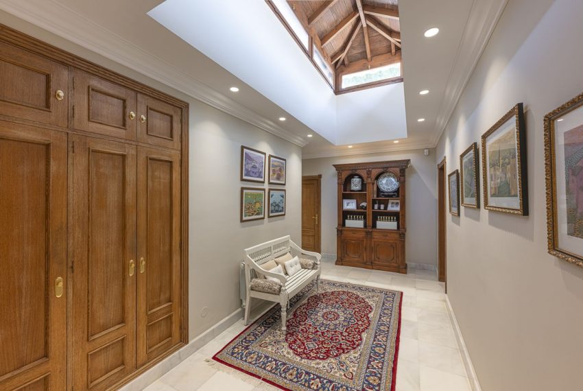 R5067145-Villa-For-Sale-Guadalmina-Alta-Detached-4-Beds-721-Built-16