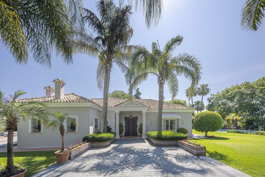 R5067145-Villa-For-Sale-Guadalmina-Alta-Detached-4-Beds-721-Built-2