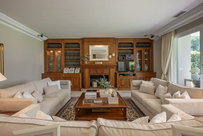 R5067145-Villa-For-Sale-Guadalmina-Alta-Detached-4-Beds-721-Built-7