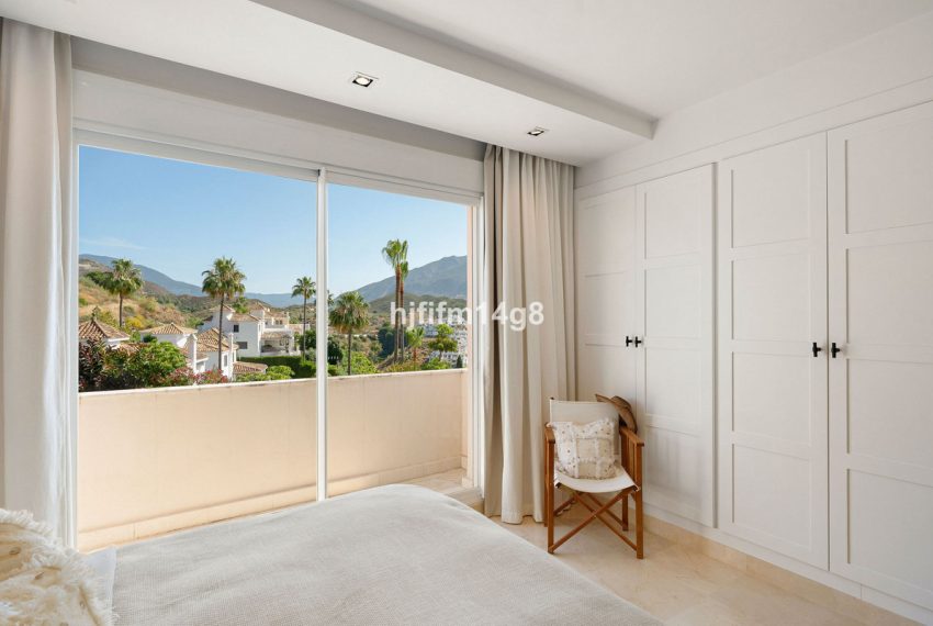R5067226-Apartment-For-Sale-Nueva-Andalucia-Middle-Floor-3-Beds-300-Built-17