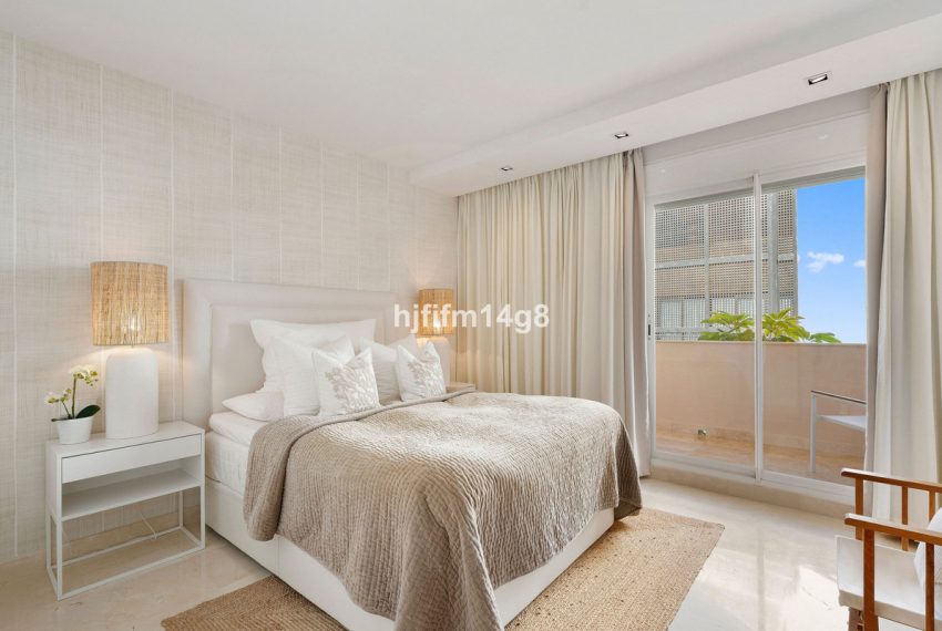 R5067226-Apartment-For-Sale-Nueva-Andalucia-Middle-Floor-3-Beds-300-Built-18