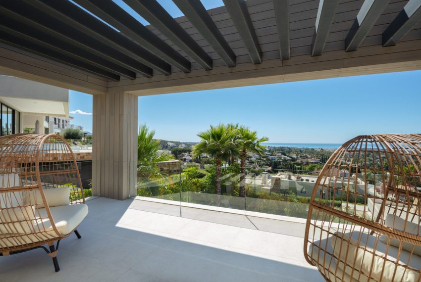 R5067415-Villa-For-Sale-Nueva-Andalucia-Detached-5-Beds-736-Built-8