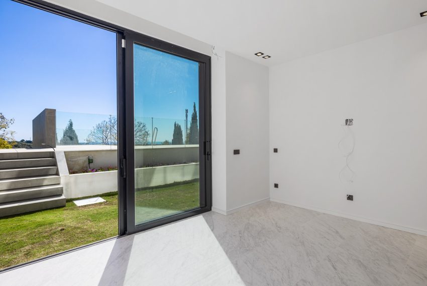 R5067511-Villa-For-Sale-Benahavis-Detached-5-Beds-930-Built-10
