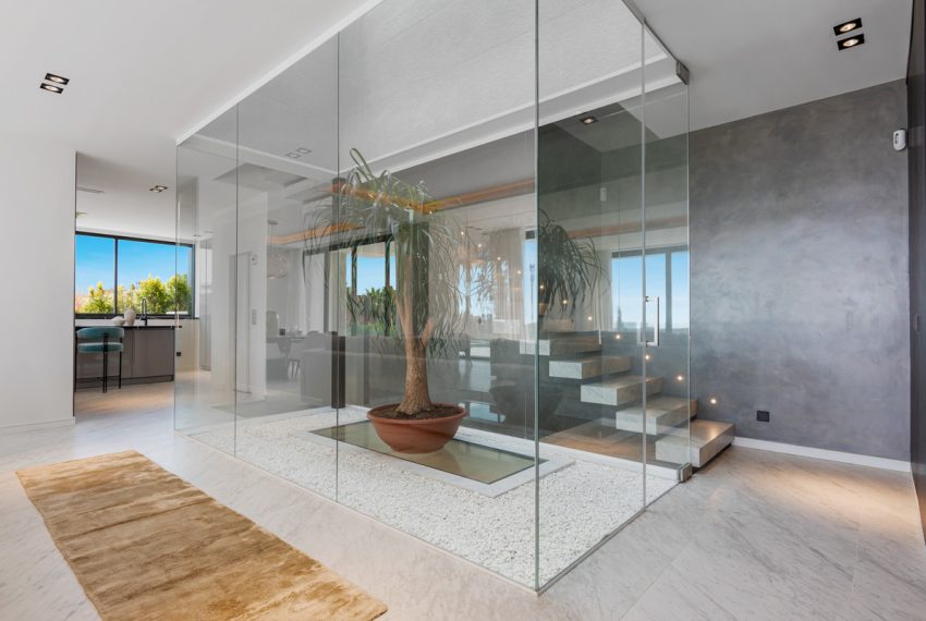 R5067511-Villa-For-Sale-Benahavis-Detached-5-Beds-930-Built-8