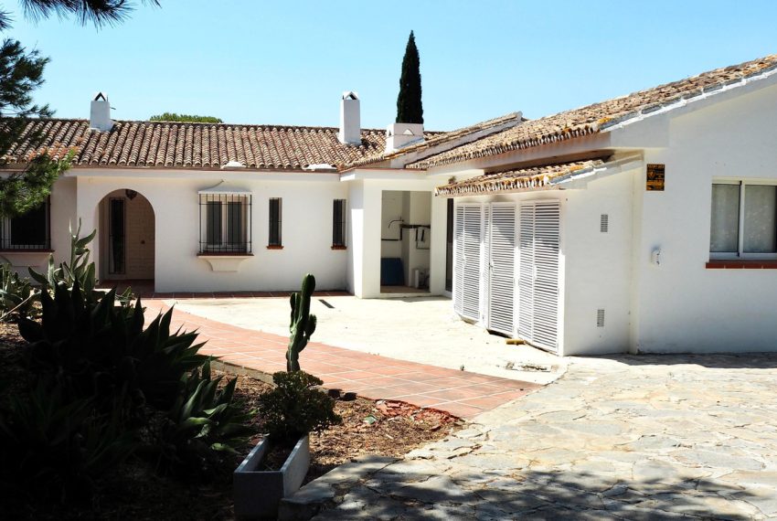 R5068012-Villa-For-Sale-Mijas-Finca-5-Beds-261-Built-2