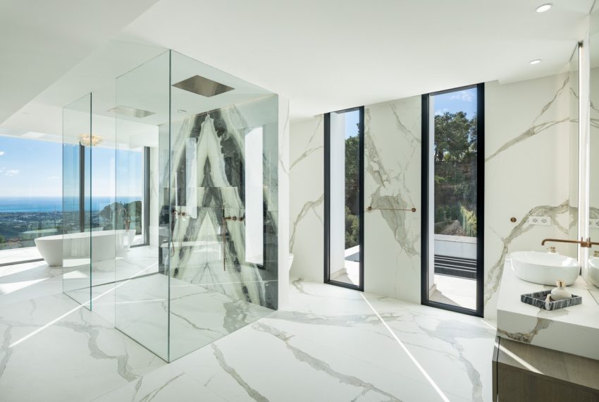 R5068060-Villa-For-Sale-Benahavis-Detached-9-Beds-3300-Built-7