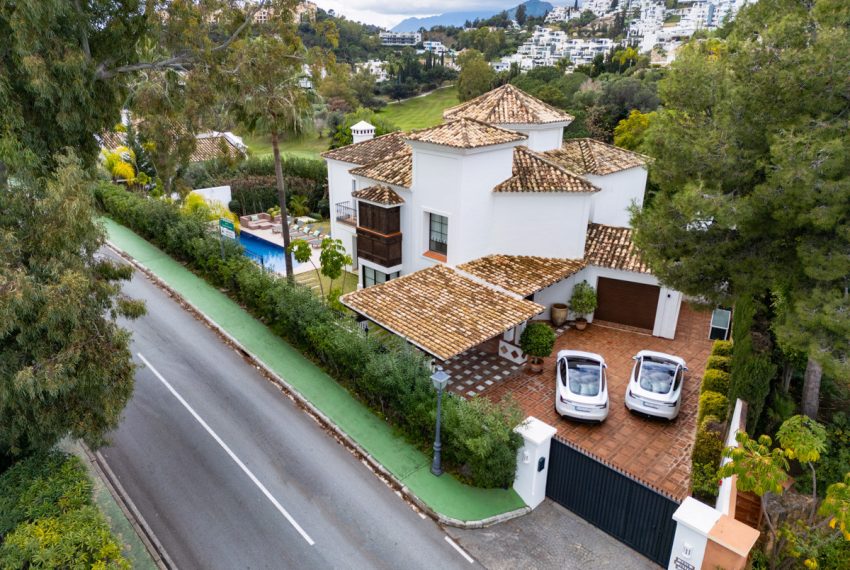 R5068108-Villa-For-Sale-Benahavis-Detached-4-Beds-495-Built-4