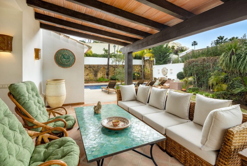 R5068108-Villa-For-Sale-Benahavis-Detached-4-Beds-495-Built-8